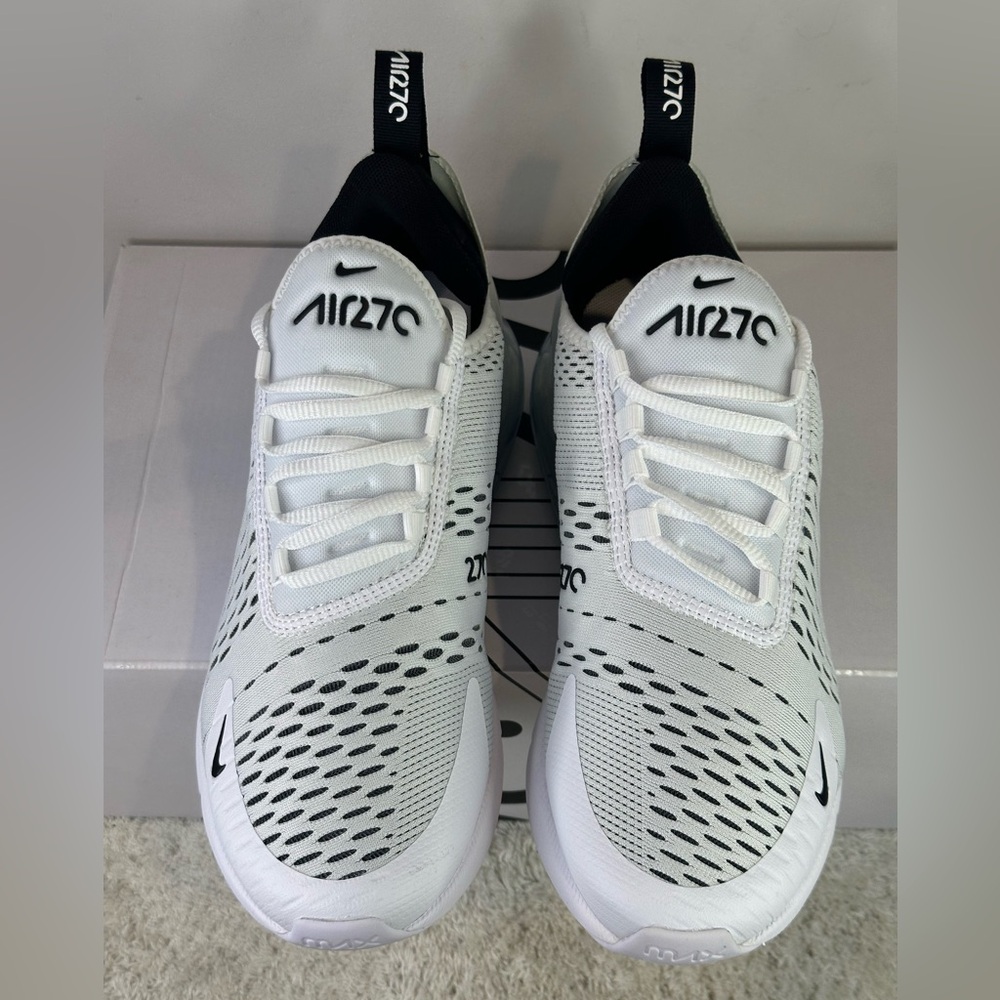 Nike Air Max 270 - Picture 2 of 13